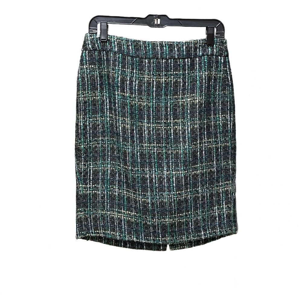 🌟70% OFF🌟 Ann Taylor🌟Knitted Green Glimmer Winter Skirt